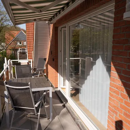 Haus Roseneck 8 شقة